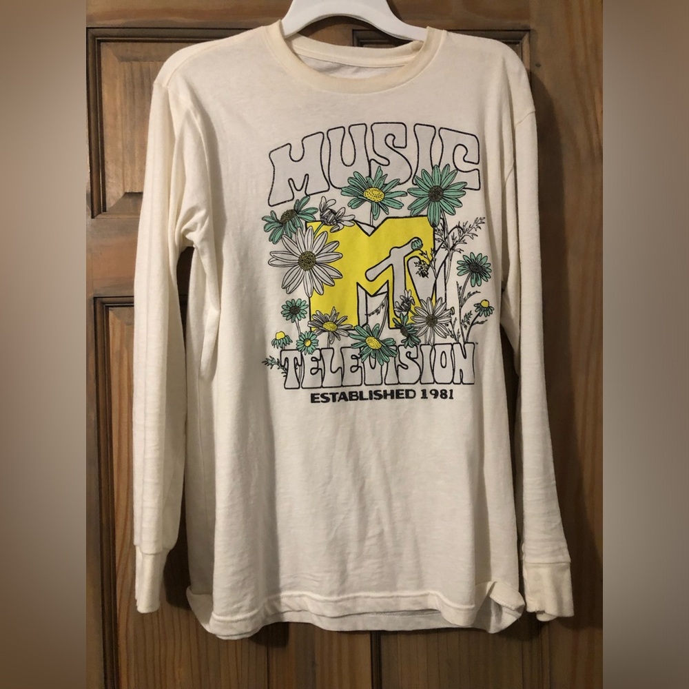 MTV Floral Long-Sleeve Shirt